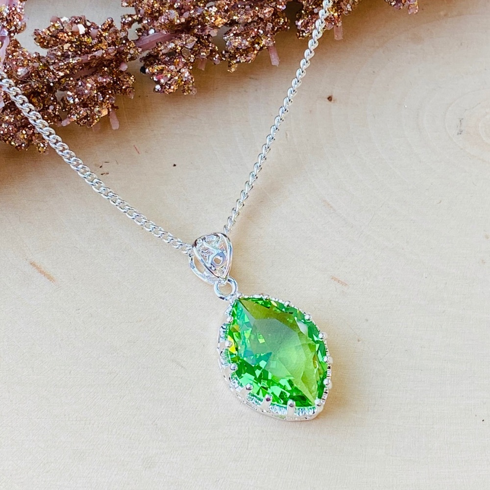 Peridot Gemstone Crystal Sterling Silver Necklace